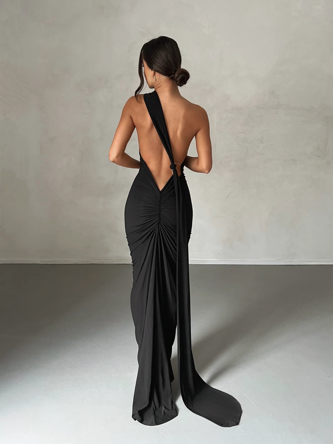 Arabella backless maxi dress aurora noir Arabella backless maxi dress aurora noir